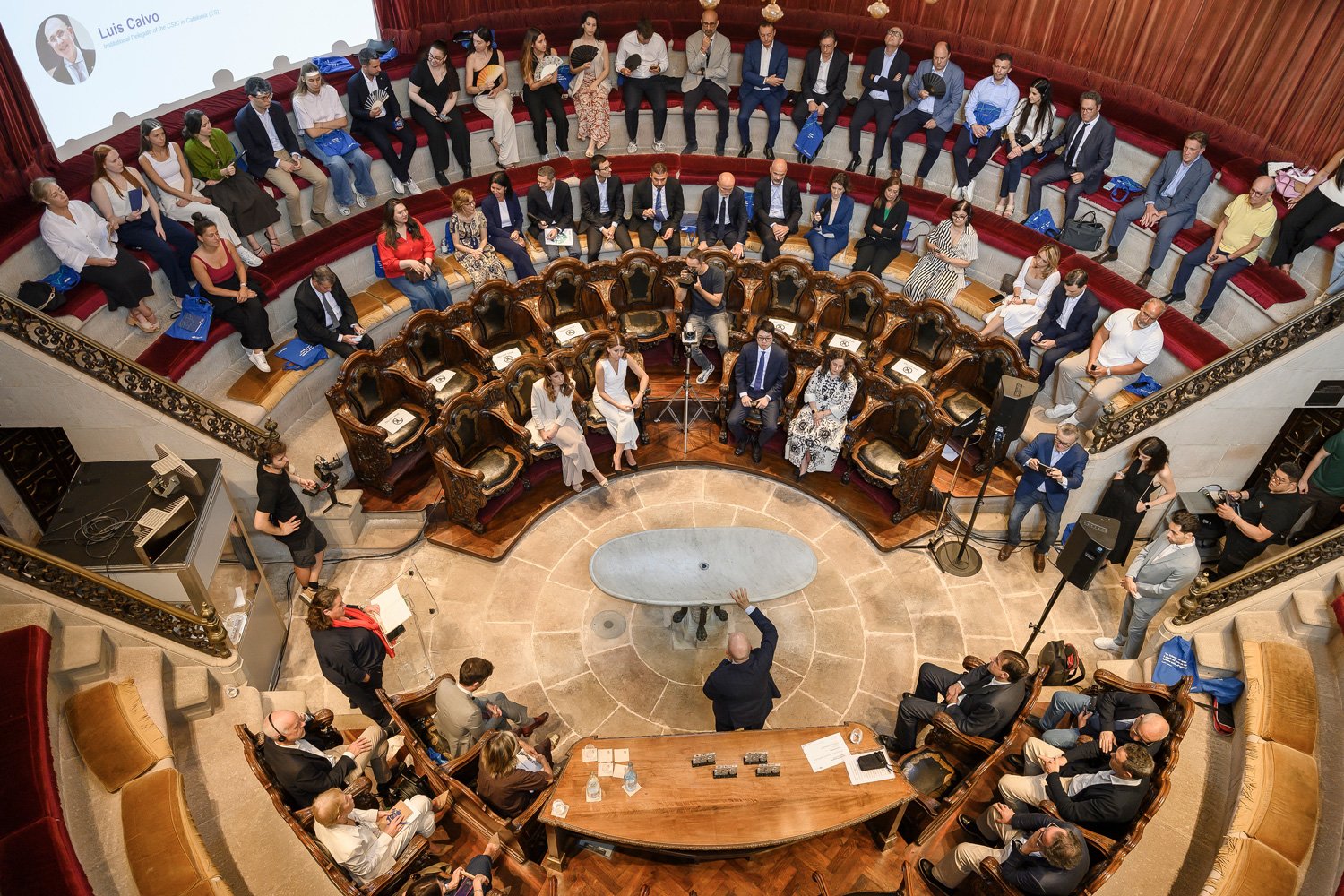 A bird’s-eye view of the hall during the IBSA Foundation 2025 Fellowship awards ceremony, with the audience and speakers gathered in the historic hall.