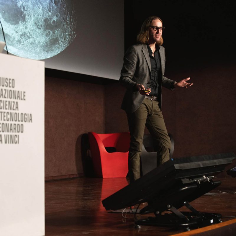James Beacham a Milano per la Open Night, 15 Febbraio 2020.