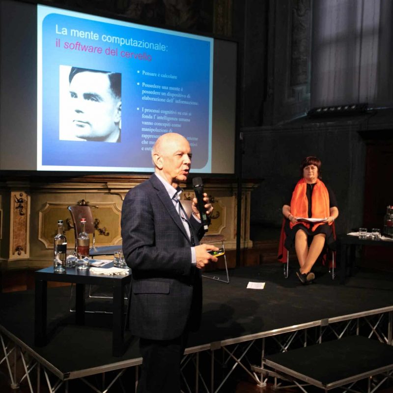 Foto Michele Di francesco che parla