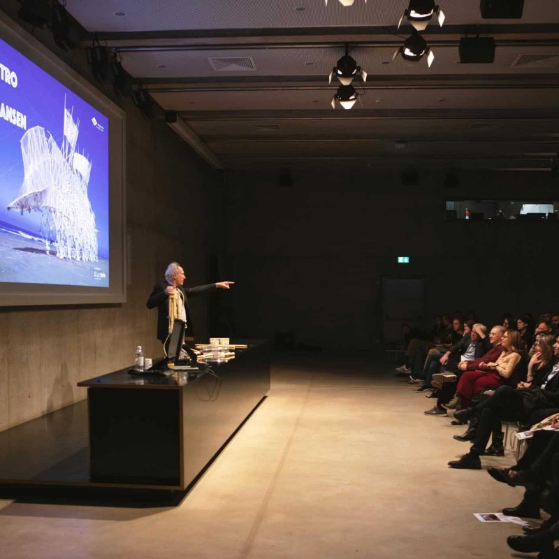 Foto evento: Theo Jansen per la prima volta a Lugano