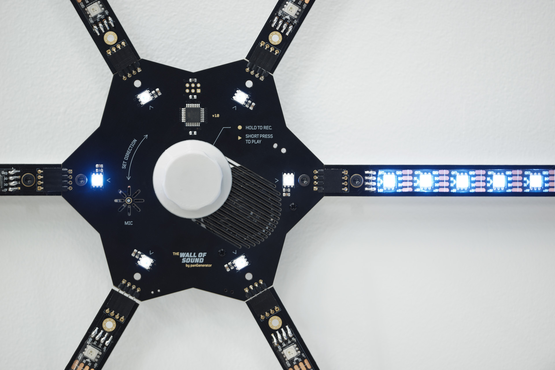 Digital Aesthetics: The Wall of Sound di panGenerator