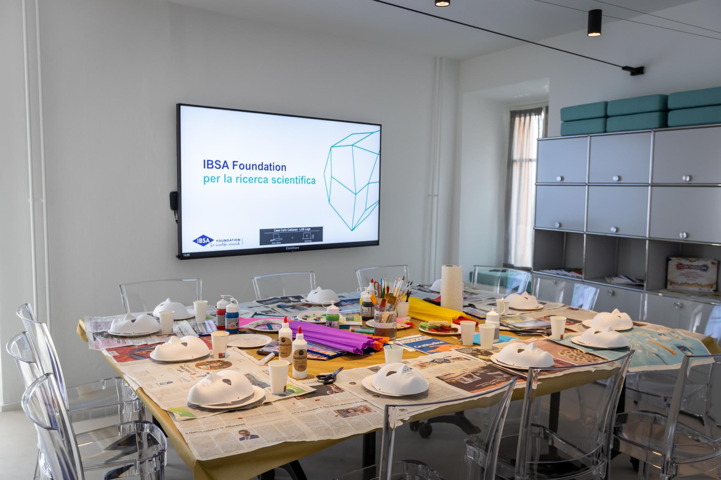 Identity and digital awareness at HappyLab